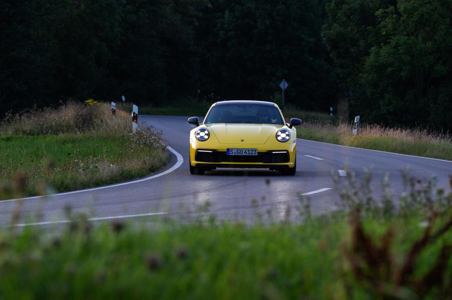  Porsche 911 Carrera (992) 2019 года  (WW) (фото 110 из 148)